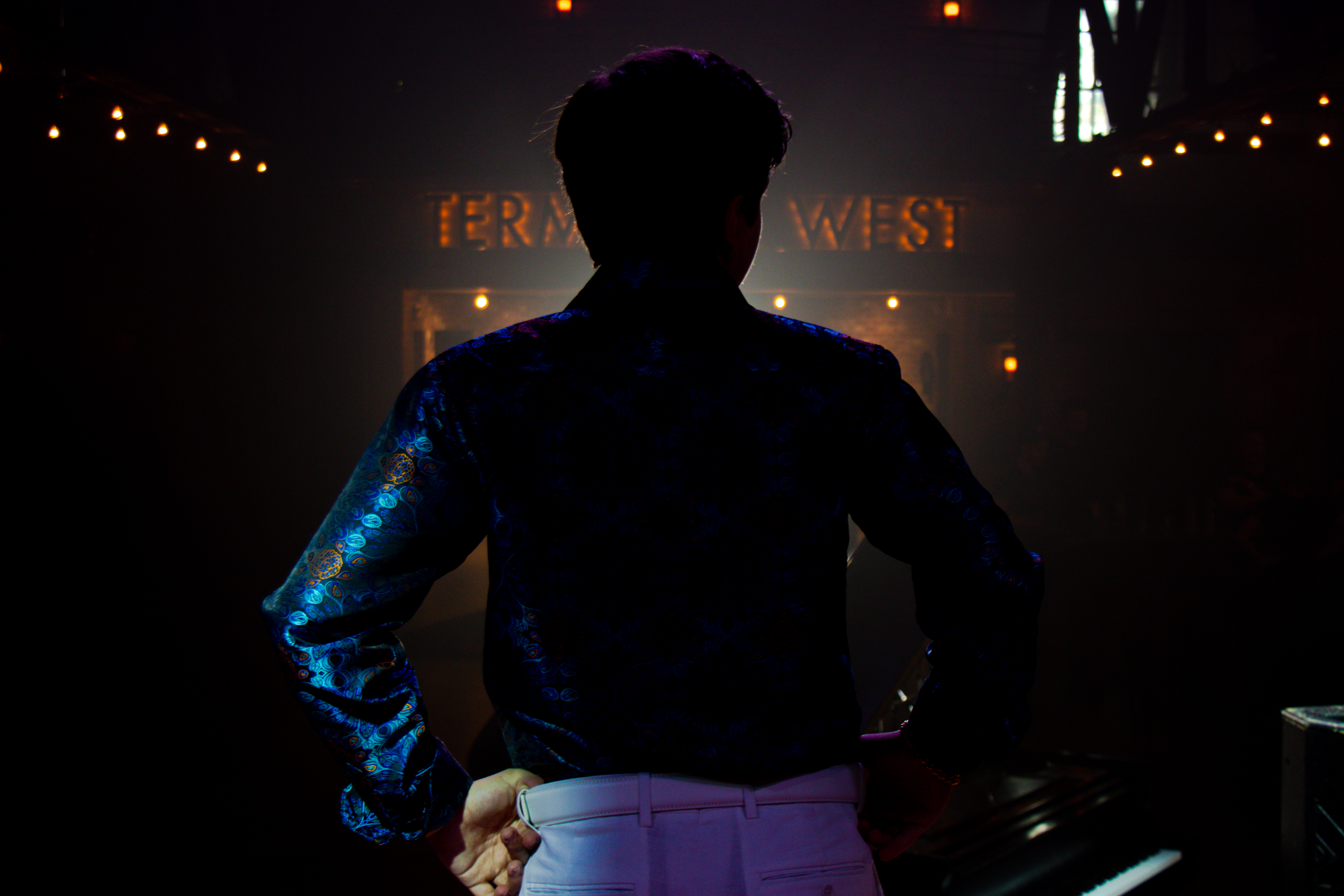 Michael Rainwater pianist at keyboard during performance